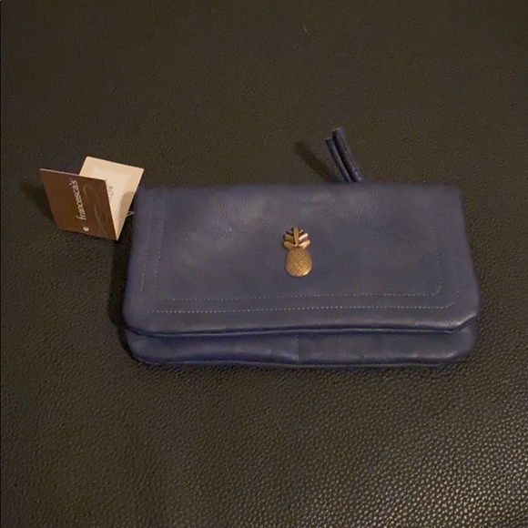 Cute Pineapple Charm Crossbody Bag - Picture 3 of 6